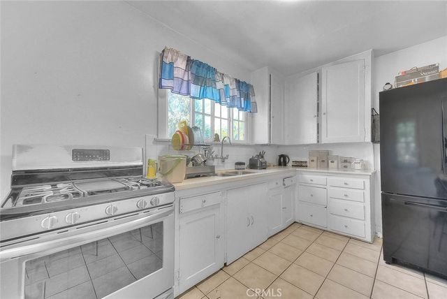 801 S Hicks Avenue, Los Angeles, CA 90023