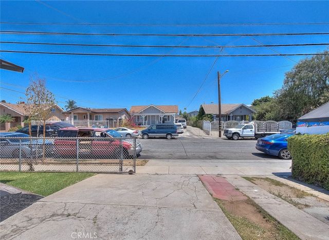 801 S Hicks Avenue, Los Angeles, CA 90023