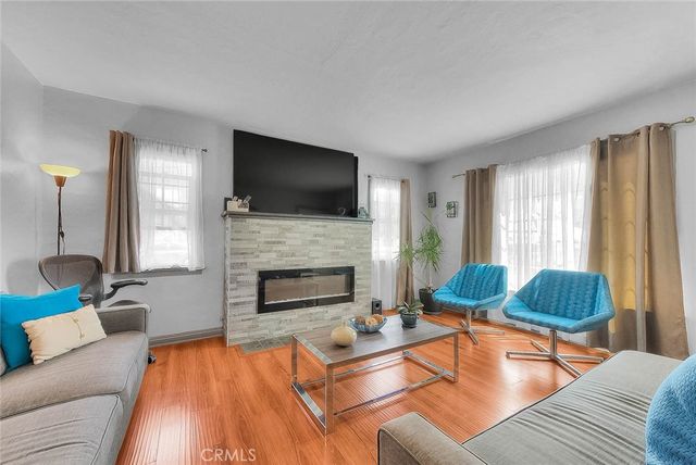 801 S Hicks Avenue, Los Angeles, CA 90023