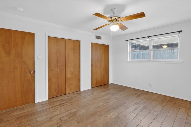 729 W Cheryl Avenue, Hurst, TX 76053