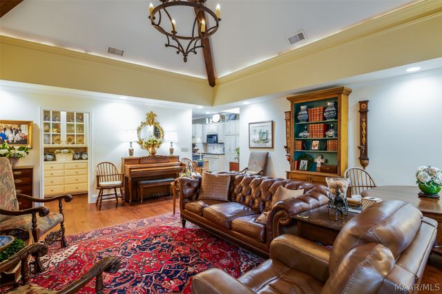 7600 Wynlakes Boulevard, Montgomery, AL 36117