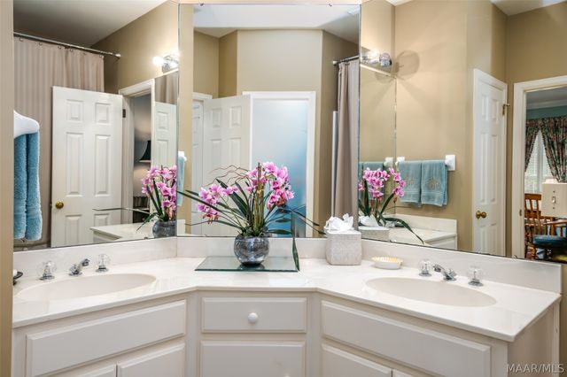 7600 Wynlakes Boulevard, Montgomery, AL 36117