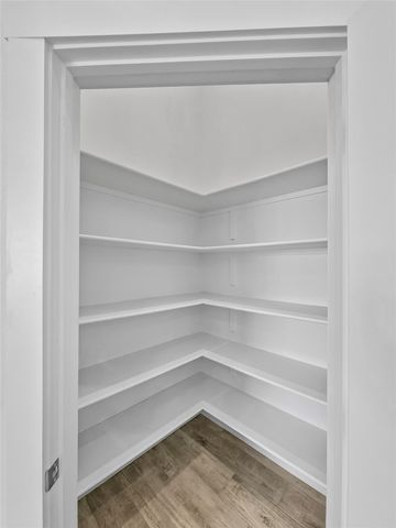 21 Flower Garland, Santa Fe, NM 87508