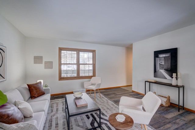 3149 Silverton Trail, Madison, WI 53719