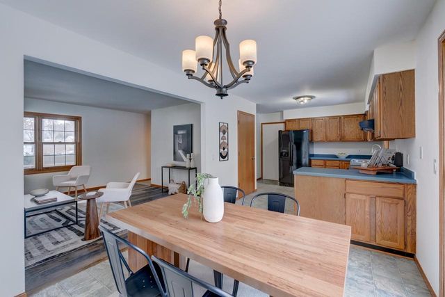 3149 Silverton Trail, Madison, WI 53719