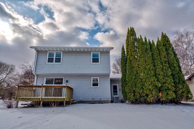 3149 Silverton Trail, Madison, WI 53719