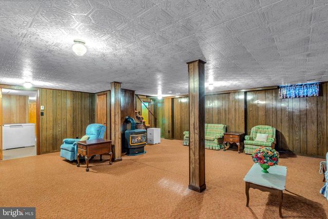 1943 NOMINI GROVE RD, Montross, VA 22520