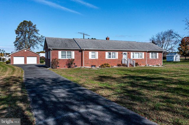 1943 NOMINI GROVE RD, Montross, VA 22520