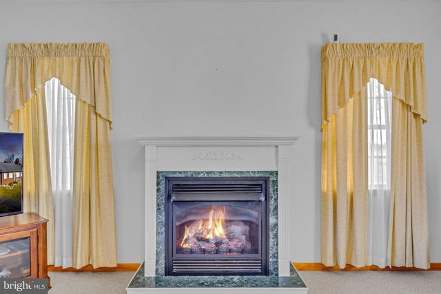 1943 NOMINI GROVE RD, Montross, VA 22520