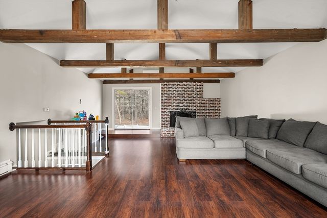 24 Winthrop, West Boylston, MA 01583