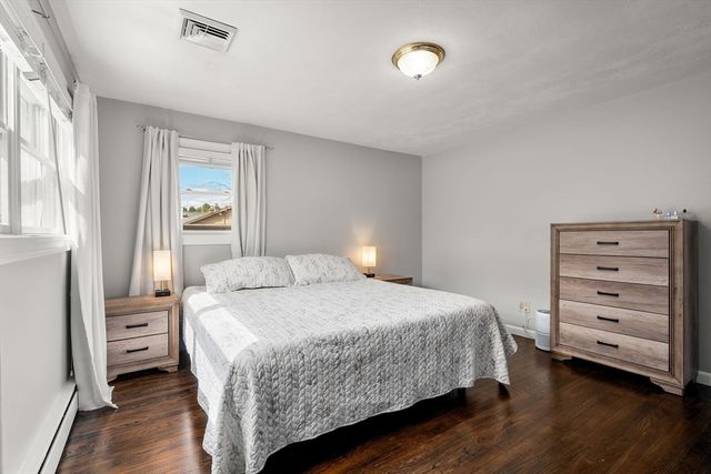 24 Winthrop, West Boylston, MA 01583