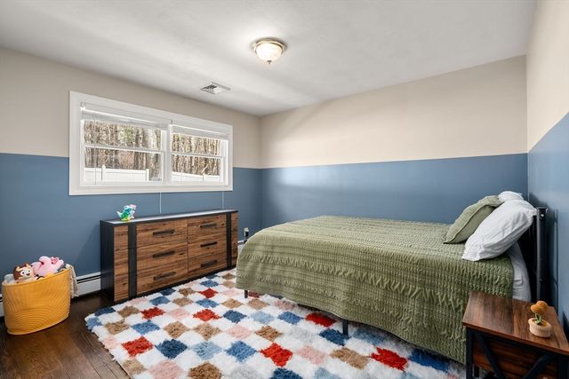 24 Winthrop, West Boylston, MA 01583