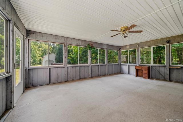 808 S Plank Road, Slate Hill, NY 10973