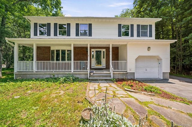 808 S Plank Road, Slate Hill, NY 10973