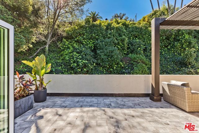 3350 Coy Drive, Sherman Oaks, CA 91423