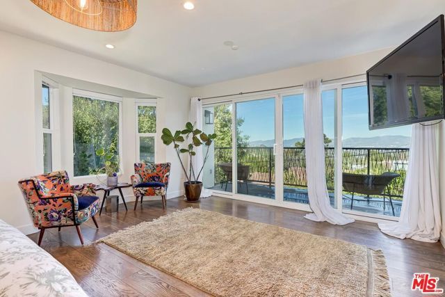 3350 Coy Drive, Sherman Oaks, CA 91423