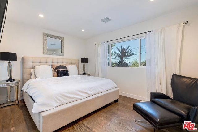 3350 Coy Drive, Sherman Oaks, CA 91423