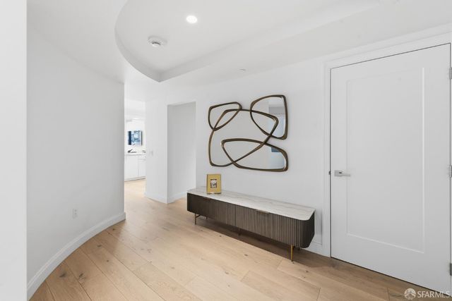 875 California Street 407, San Francisco, CA 94108