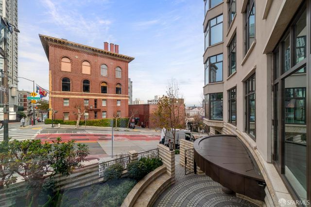 875 California Street 407, San Francisco, CA 94108