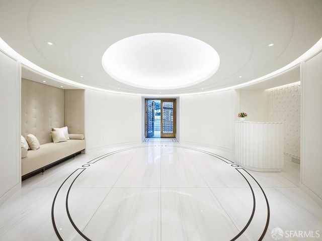 875 California Street 407, San Francisco, CA 94108