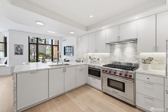 875 California Street 407, San Francisco, CA 94108