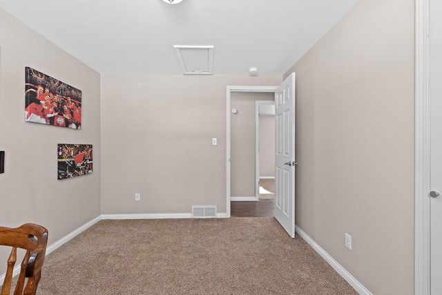 505 BLUEBIRD LANE, Green Bay, WI 54303