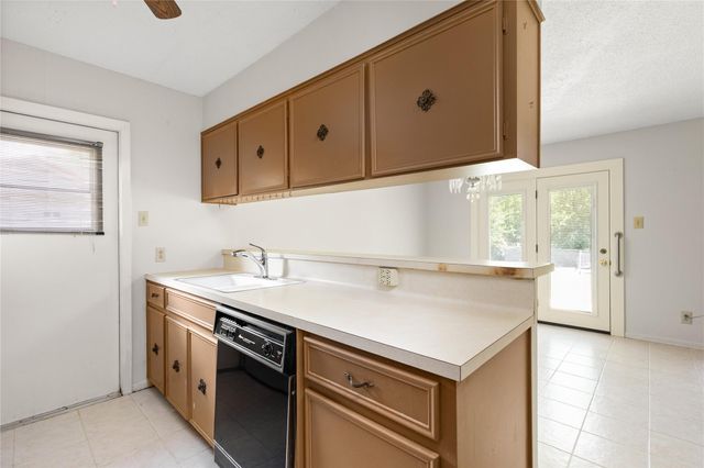 2612 Choctaw TRL, Austin, TX 78745