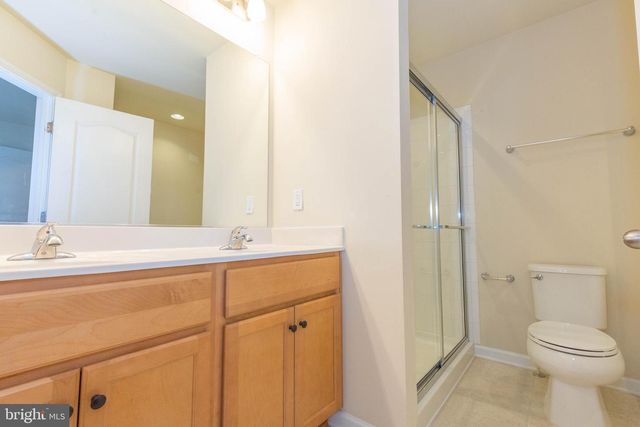 440 RUMBLING ROCK RD, Hedgesville, WV 25427