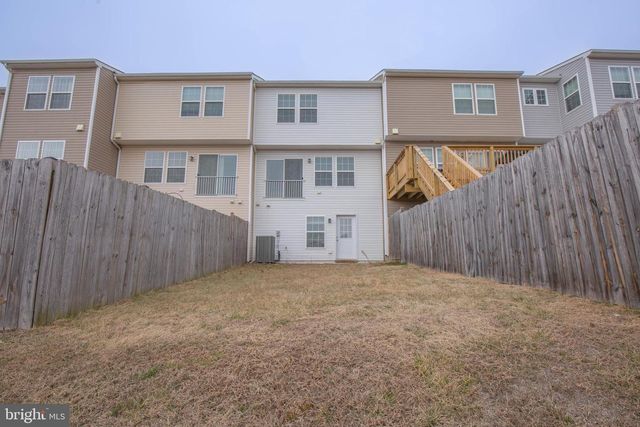 440 RUMBLING ROCK RD, Hedgesville, WV 25427