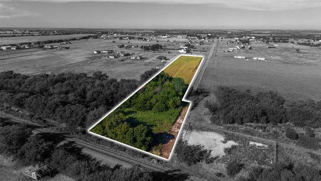 4401 Fox Street, Cleburne, TX 76033