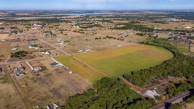 4401 Fox Street, Cleburne, TX 76033