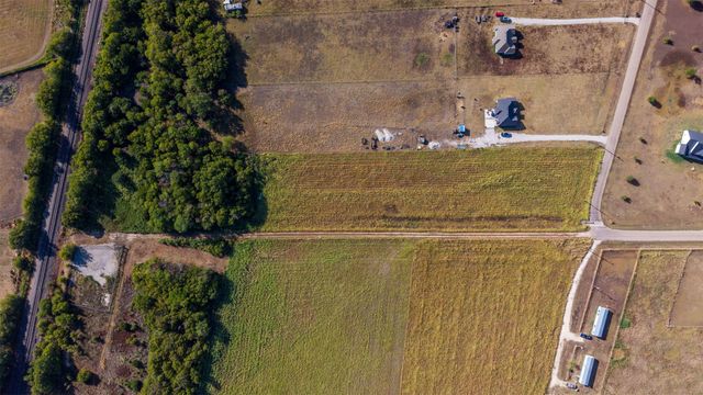 4401 Fox Street, Cleburne, TX 76033