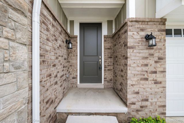 17291 Garden Ridge Lane, Northville Township, MI 48168