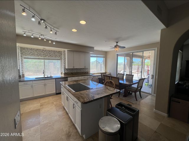 13065 E SHANGRI LA Road, Scottsdale, AZ 85259
