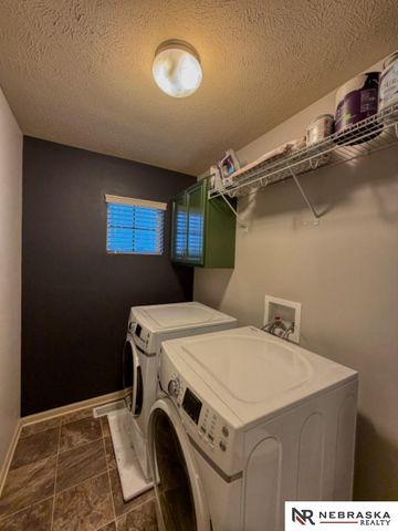 7824 S 190 Avenue, Omaha, NE 68136