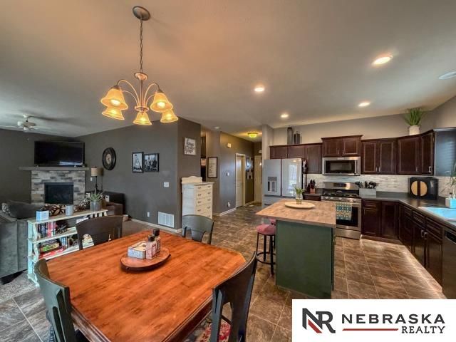 7824 S 190 Avenue, Omaha, NE 68136