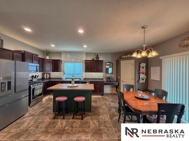 7824 S 190 Avenue, Omaha, NE 68136