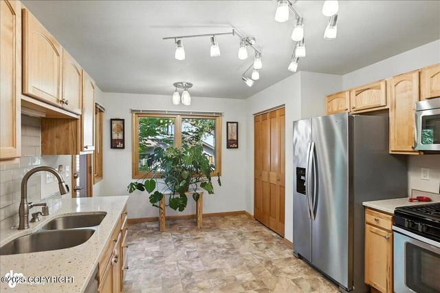 6712 Lunar Drive, #K2, Anchorage, AK 99504