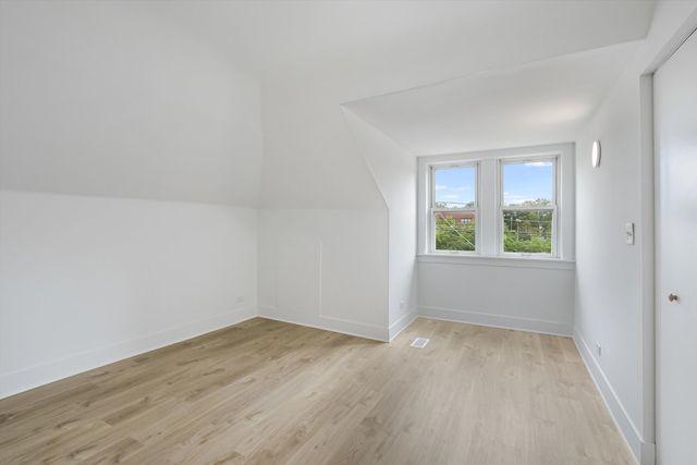 7339 S Evans Avenue, Chicago, IL 60619