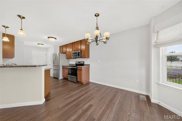 3381 Charlestowne Crossing Drive, St Charles, MO 63301