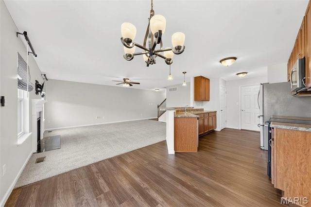 3381 Charlestowne Crossing Drive, St Charles, MO 63301