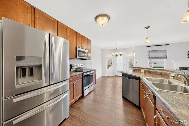 3381 Charlestowne Crossing Drive, St Charles, MO 63301