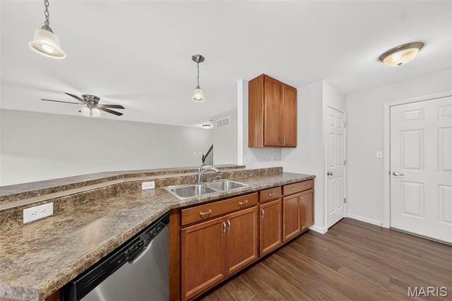 3381 Charlestowne Crossing Drive, St Charles, MO 63301