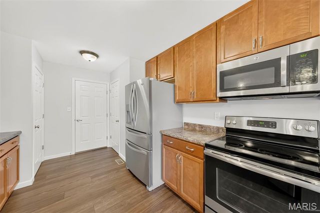 3381 Charlestowne Crossing Drive, St Charles, MO 63301