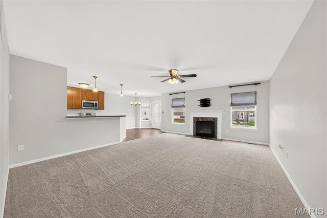 3381 Charlestowne Crossing Drive, St Charles, MO 63301