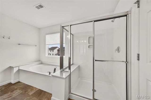 3381 Charlestowne Crossing Drive, St Charles, MO 63301