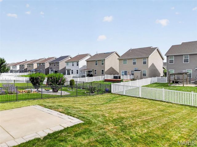 3381 Charlestowne Crossing Drive, St Charles, MO 63301