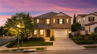 702 E Lemon Swirl, Azusa, CA 91702