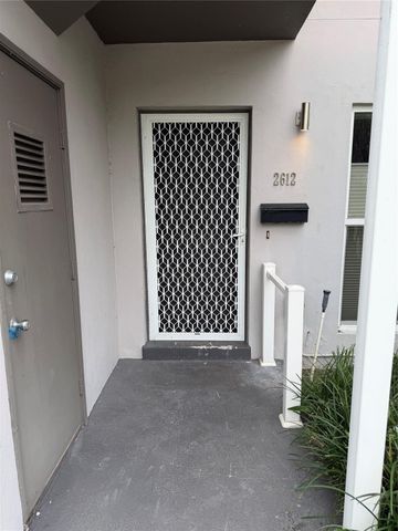 2612 NE 13th Court, Fort Lauderdale, FL 33304
