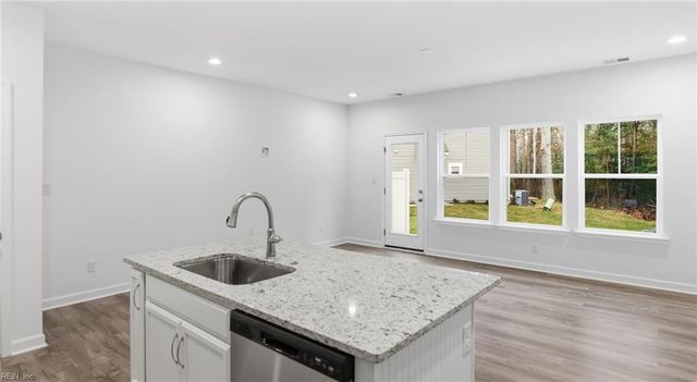 1009 Serene Rd Unit 101, Suffolk, VA 23435